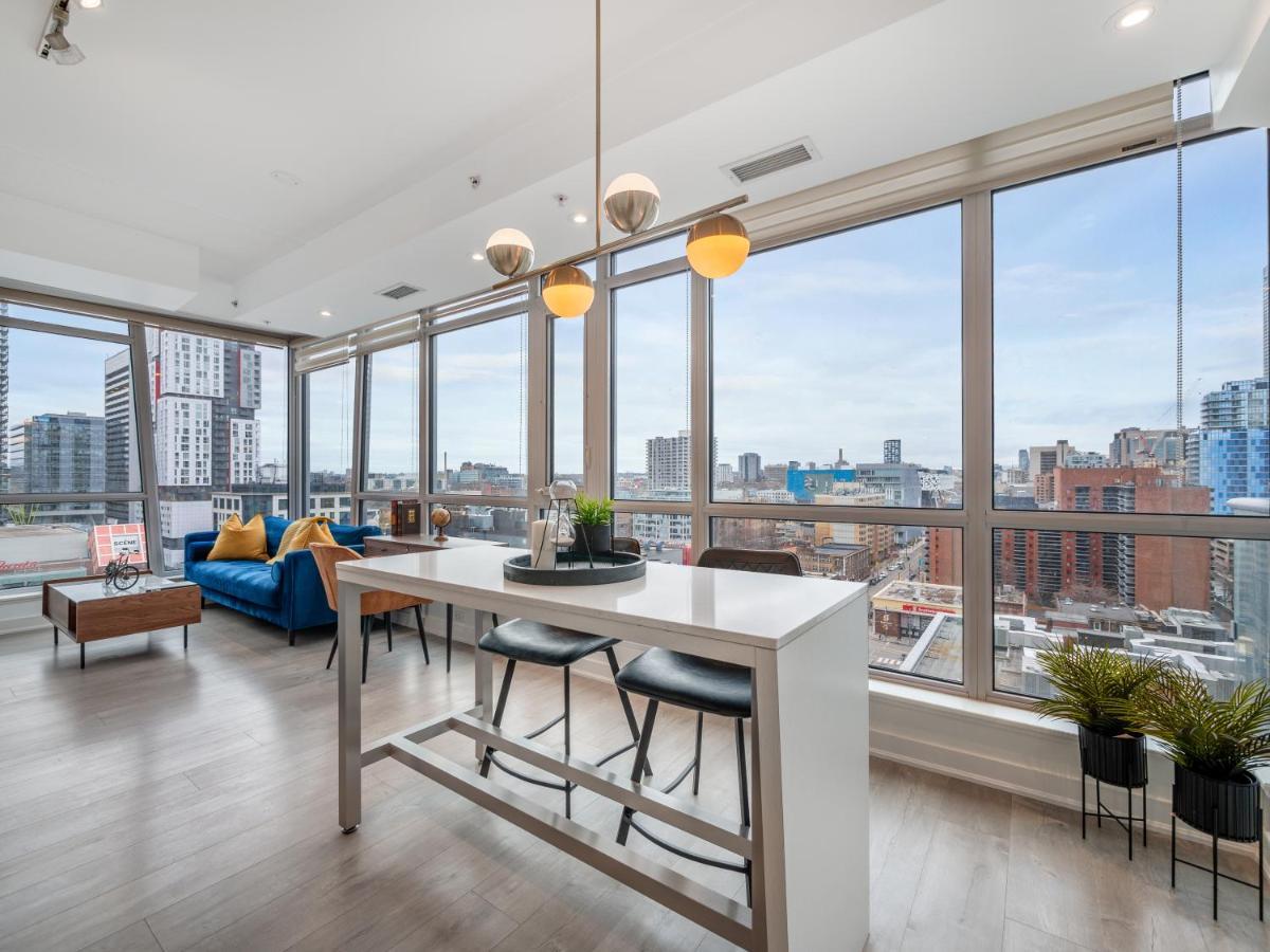 Luxury 2 Bedroom In The Heart Of Entertainment District W/ Cn Tower View Toronto Kültér fotó